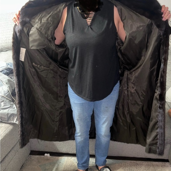 Designer Nina Ricci Brown Mink Trench Coat, in great condition very warm - Picture 2 of 5